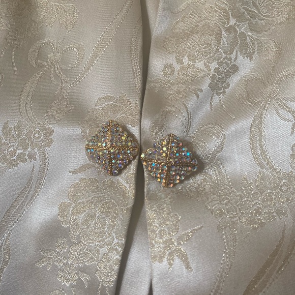 π¨π¦ MADE IN CANADA π 2 piece Mother of the Bride Suit βοΈ Expressions by Mr. Suli - Picture 5 of 12